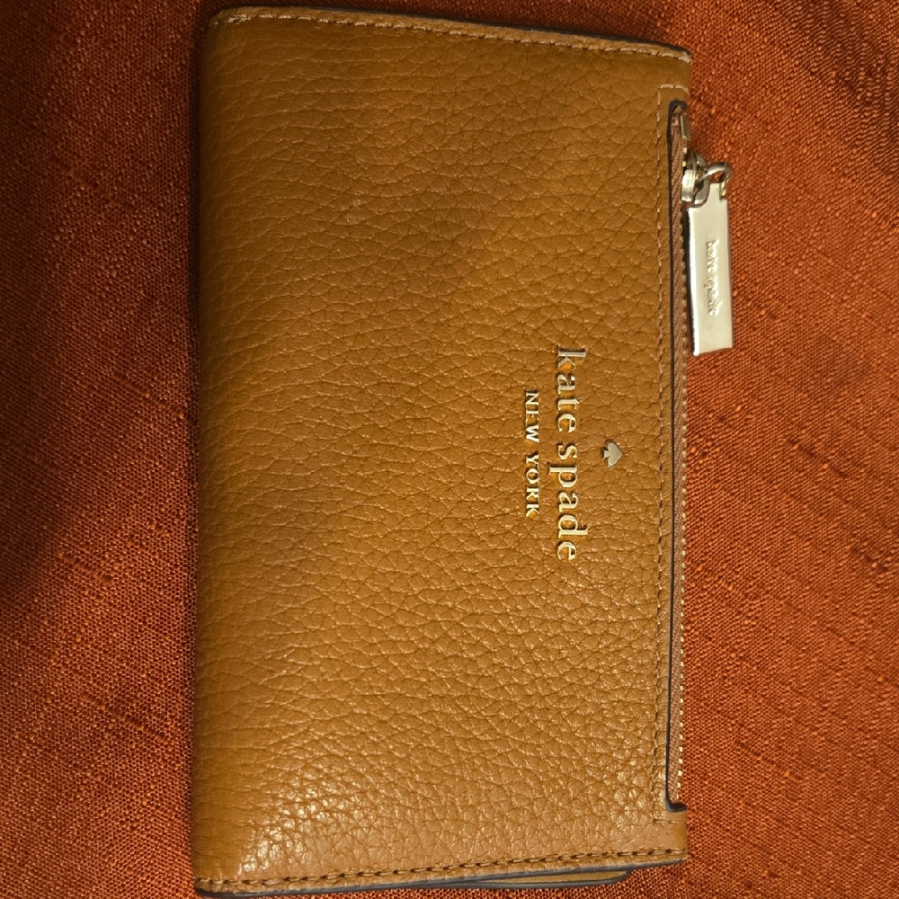 Kate Spade Juliette Small Bifold Wallet In Warm Gingerbread